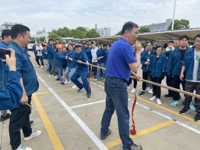 热烈 活力！——带你看一场精彩的拔河battle